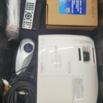 Projectors / Phones / AV cables