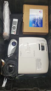 Projectors / Phones / AV cables